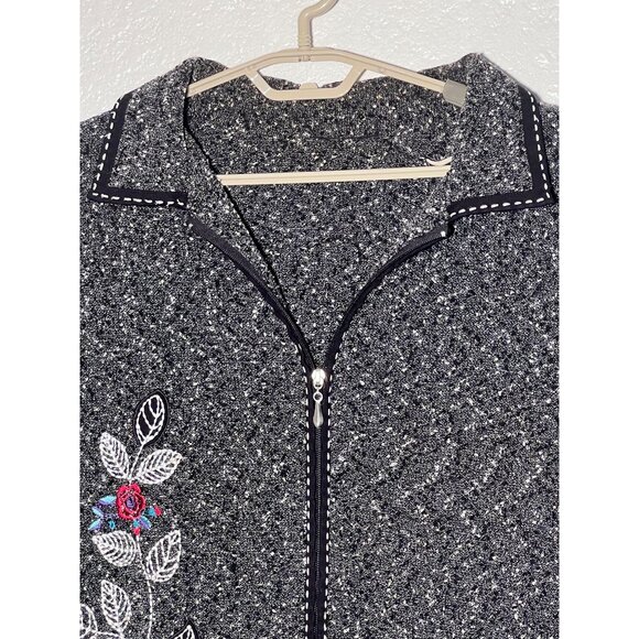 T & Company Jackets & Coats 2X Textured Zip Front Floral Embroidery Stretch - Picture 4 of 16